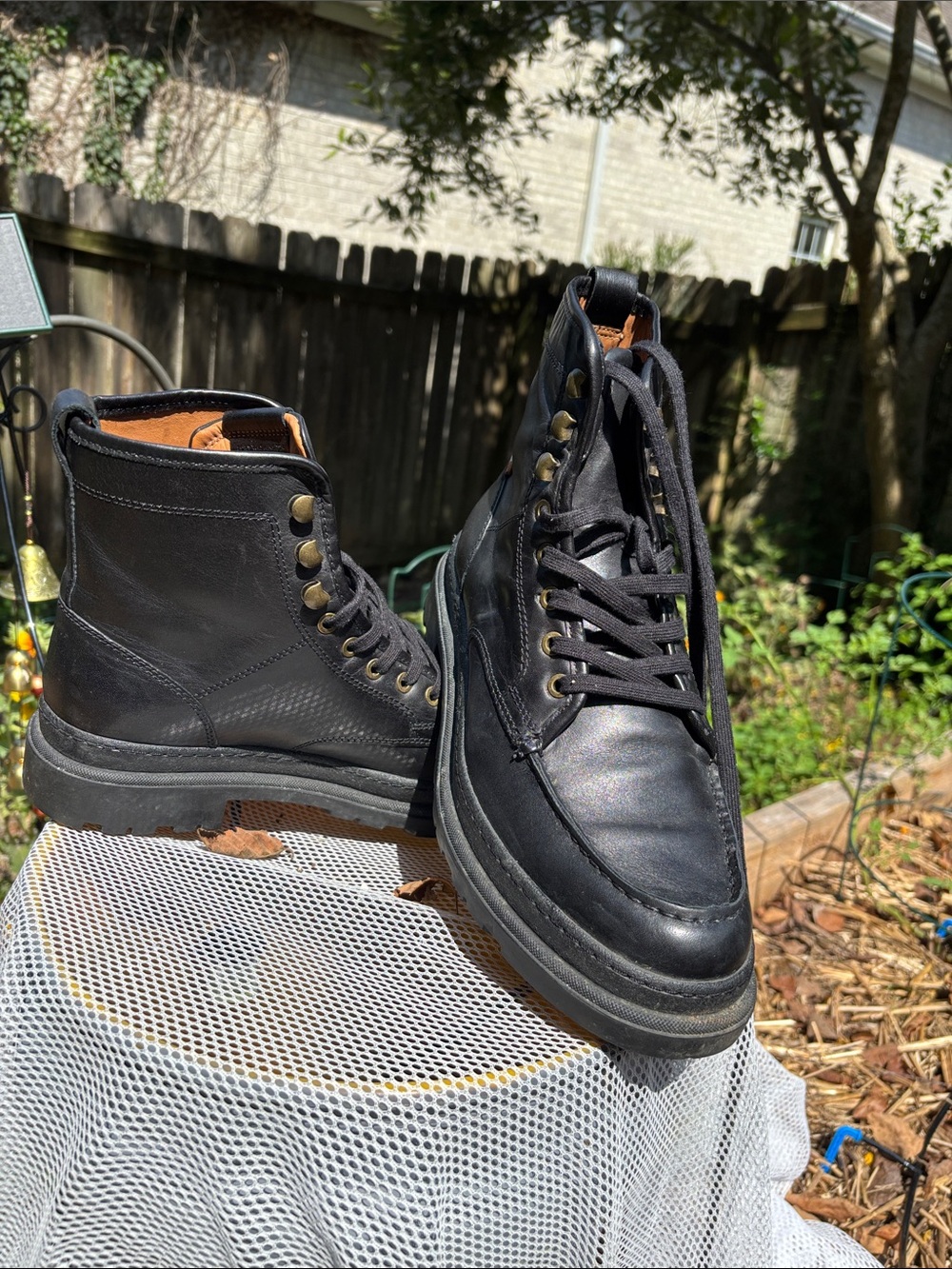 Allen Edmonds Black Leather Lace-Up Moc Toe Boots